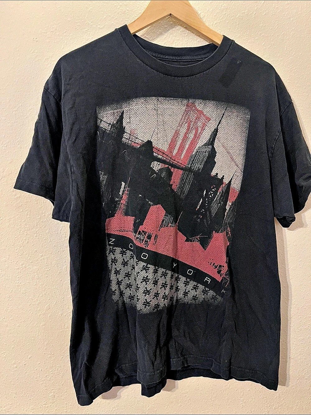 Zoo York Graphic Short Sleeve Tee in Black & Red